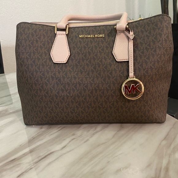 Michael Kors Camille Satchel - Picture 2 of 11